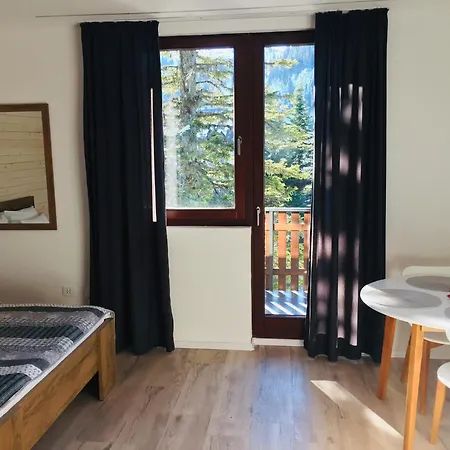 Montana Apartment