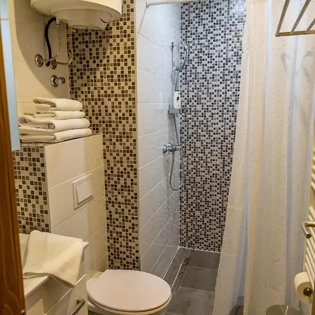 Montana Apartment *
