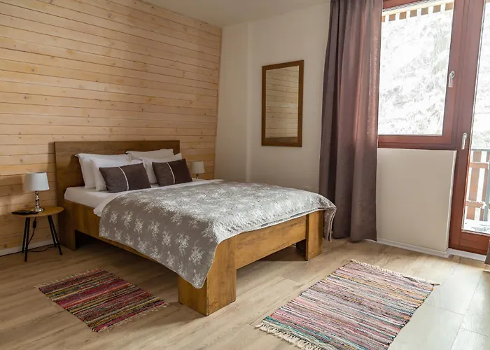 아파트 Montana 자호리나